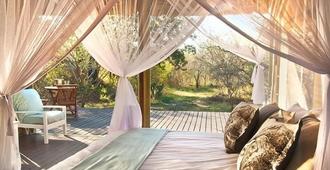 Ngama Tented Safari Lodge - Hoedspruit - Phòng ngủ