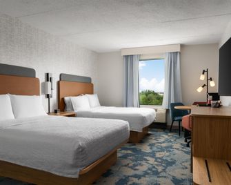 Hampton Inn Neptune/Wall - Neptune - Habitación