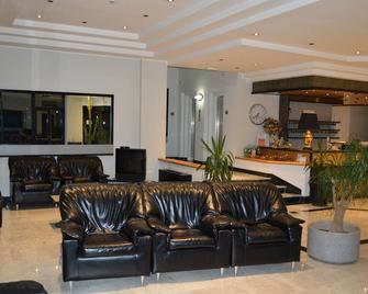Canadian Hotel - L'Aquila - Lobby