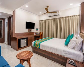 Treebo Premium The Regal Park - Visakhapatnam - Soveværelse