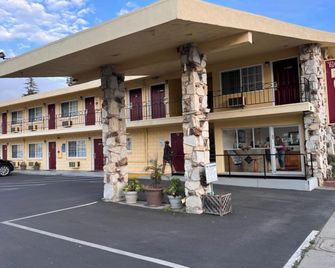 Islander Motel Santa Cruz Ca - Santa Cruz - Building
