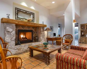 Hilton Vacation Club Rancho Manana Phoenix/Cave Creek - Cave Creek - Living room