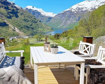 9 person holiday home in Geiranger-By Traum - Geiranger