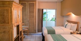 Hotel Los Cocos Chetumal - Chetumal - Bedroom