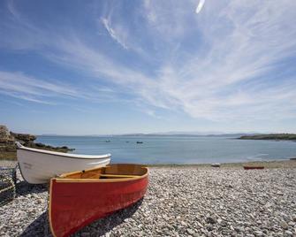 Disgwylfa - Moelfre - Beach