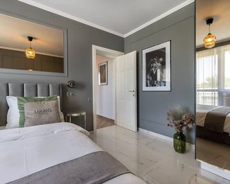 Urbio Private Suites - קלוז'-נאפוקה - חדר שינה