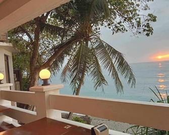 Costa Madrangca - San Jose de Buenavista - Balcony