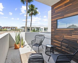 Pueblo Suite - Walk to all things OT Scottsdale - Scottsdale - Balcony