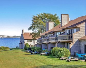 Ocean Front Townhome Wyndham Overlook - Jamestown - Building