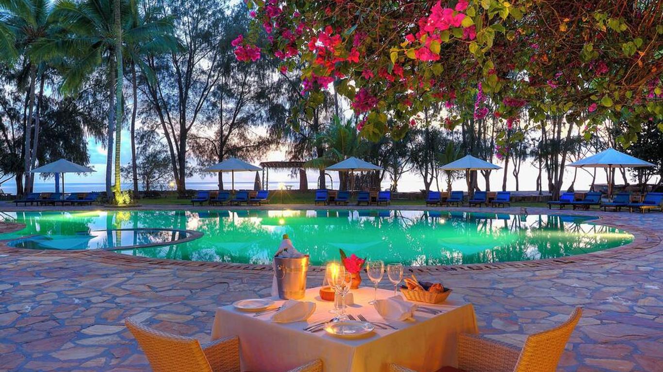 Bluebay Beach Resort & Spa
