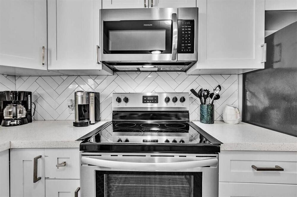 3Bed Modern Home Family Friendly Heated Pool - فورت لاودردال - مطبخ