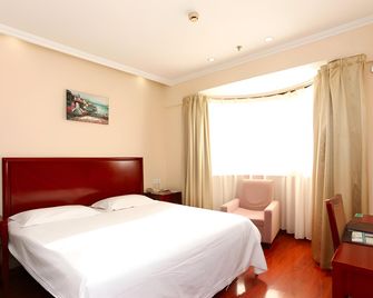 格林豪泰江苏省盐城市响水县陈家港人民东路黄海路商务酒店 - 連雲港 - 臥室