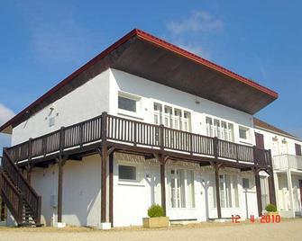 Motel Des Bruyeres - Lamotte-Beuvron - Edificio