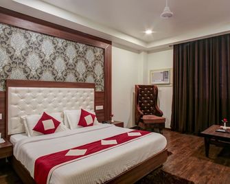 Hotel The Royal Krishna - Katra