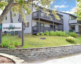 Smooth 2-minute ski to Lift Ski-in Ski-out • Smuggs Condo ️ - Jeffersonville - Bâtiment