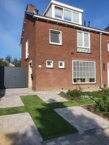 Guesthouse de Hoogkamp - Arnhem - Byggnad