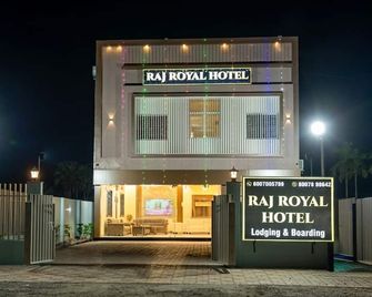 Raj Royal Hotel - Nagpur - Bygning