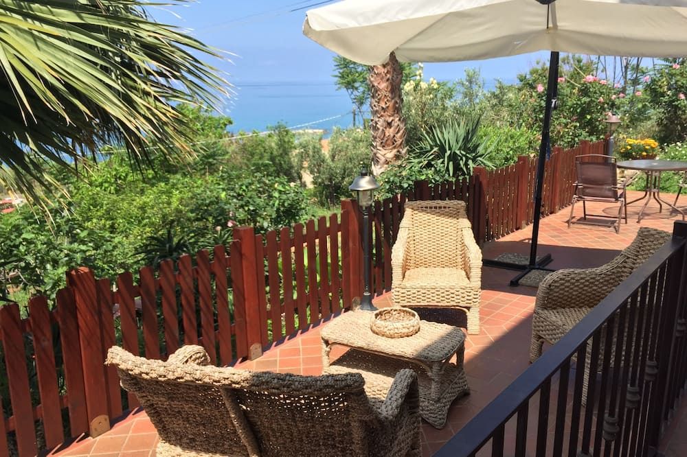 B&B Colle Degli Ulivi - Paola - Balcony