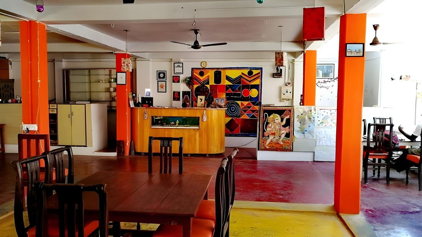 Rajalakshmi Guest House
