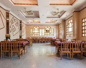 Hotel Saurab - Dehradun - Restaurante