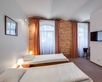 Janne Hotel with Self Check-in - Riga - Bedroom