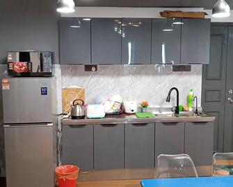 Cloudview Snoopy Theme, Golden Hills Resort Genting, Genting Highlands - Genting Highlands - Kitchen