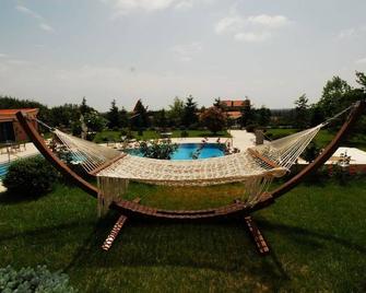 Luxury villa with private pool in Silivri - Silivri - Piscine