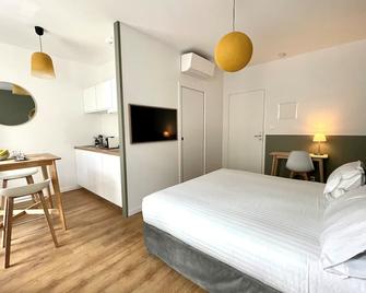 Demeure Rossini Cholet Centre - Cholet - Chambre