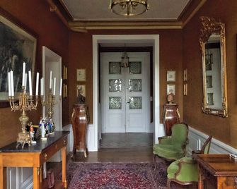 Manoir de la Salle du Roc - Монришар