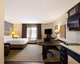 Sonesta Simply Suites St Louis Earth City - ארת' סיטי - חדר שינה