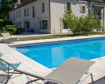 La Porte d'Arcy - grand jardin et piscine privée - Fère-en-Tardenois - Pool
