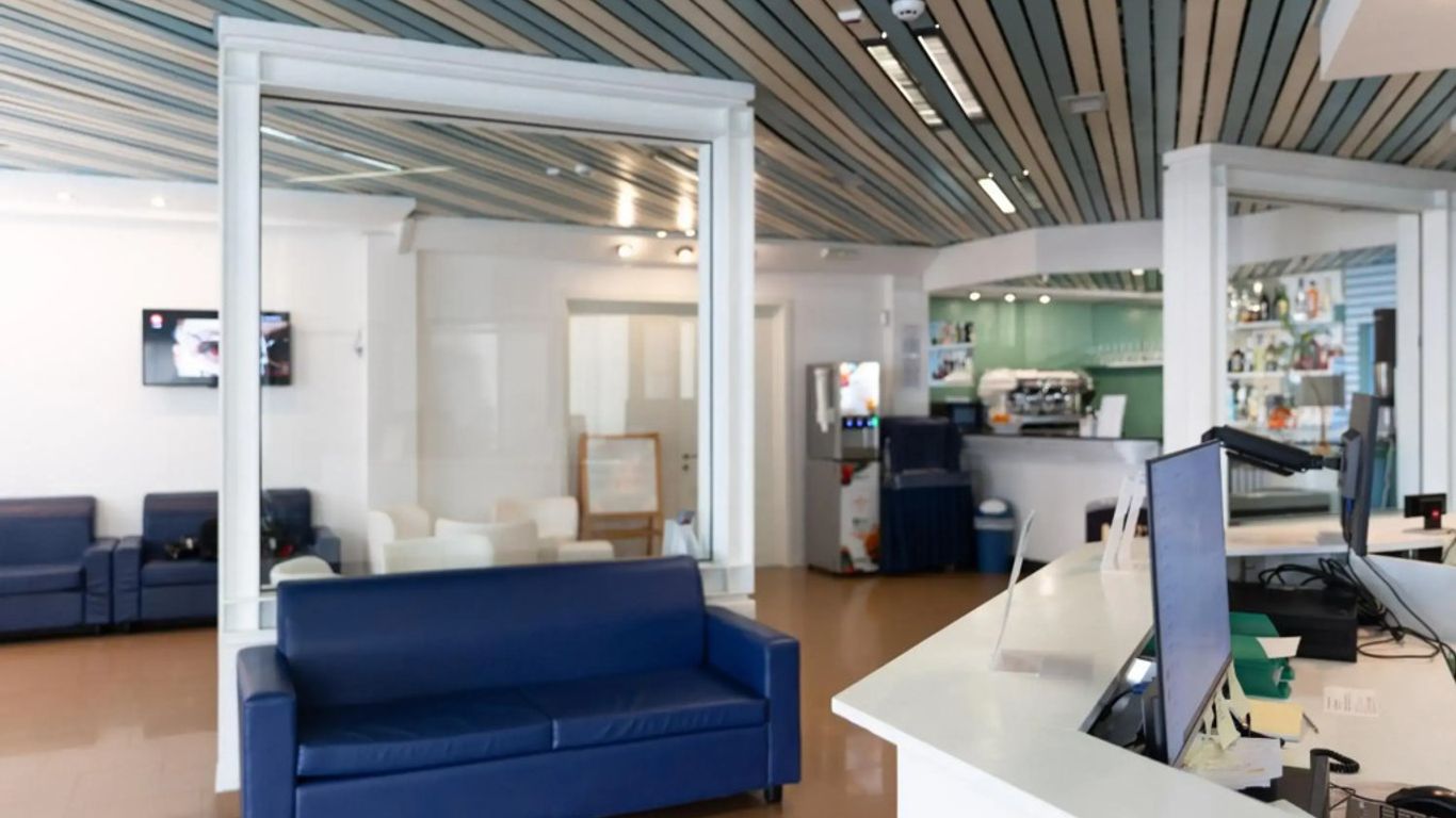 Nautilus Hotel Family