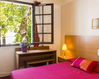 Logis Hotel Val Flores - Biarritz - Ložnice