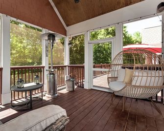 Georgia River & Stone your Private Fifa 2026 Basecamp Retreat With Home Theater - Bethlehem - Balcony