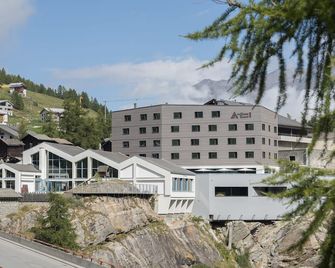 wellnessHostel4000 - Saas-Fee