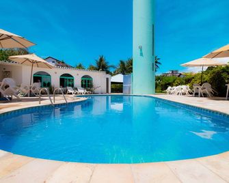 Come and enjoy our excellent accommodations and delicious breakfast. - פורטו דה גליניאש - בריכה