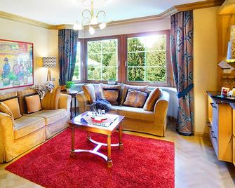 Hotel Rebstock Durbach - Durbach - Obývací pokoj