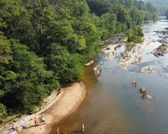 River House with exceptional view - Cornelia - Building