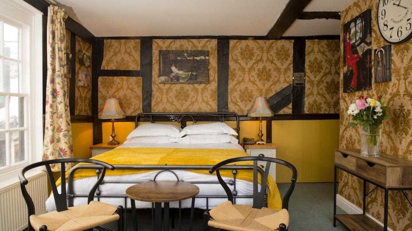 The Sun Hotel