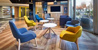 Holiday Inn Clermont - Ferrand Centre - קלרמו פראה - טרקלין
