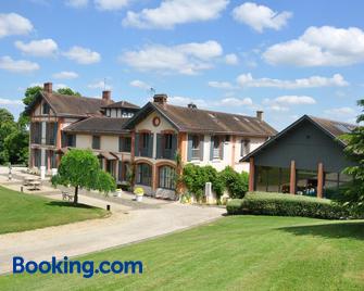 Guesthouse Domaine du Chalet - Taissy - Gebäude