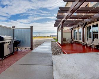 Landmark Suites - Williston - Williston - Balkon