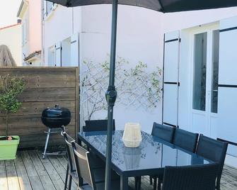 Maison paisible - Niort - Restaurant