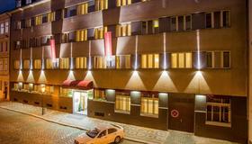 Cloister Inn Hotel - Prague - Building