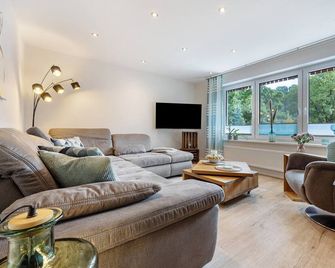 Ferienwohnung Landradler - Bad Karlshafen - Huiskamer