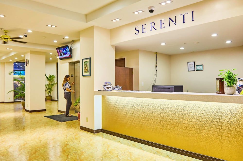 Serenti Hotel Saipan - Garapan - Front desk