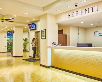 Serenti Hotel Saipan - Garapan - Front desk