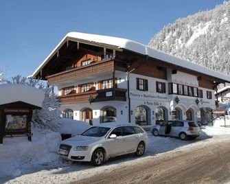 Gästehaus Angerer - Reit im Winkl - Building