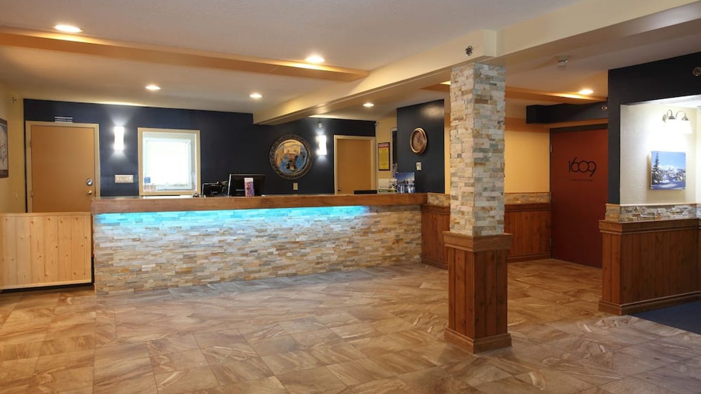 Vance Creek Hotel & Conference Centre