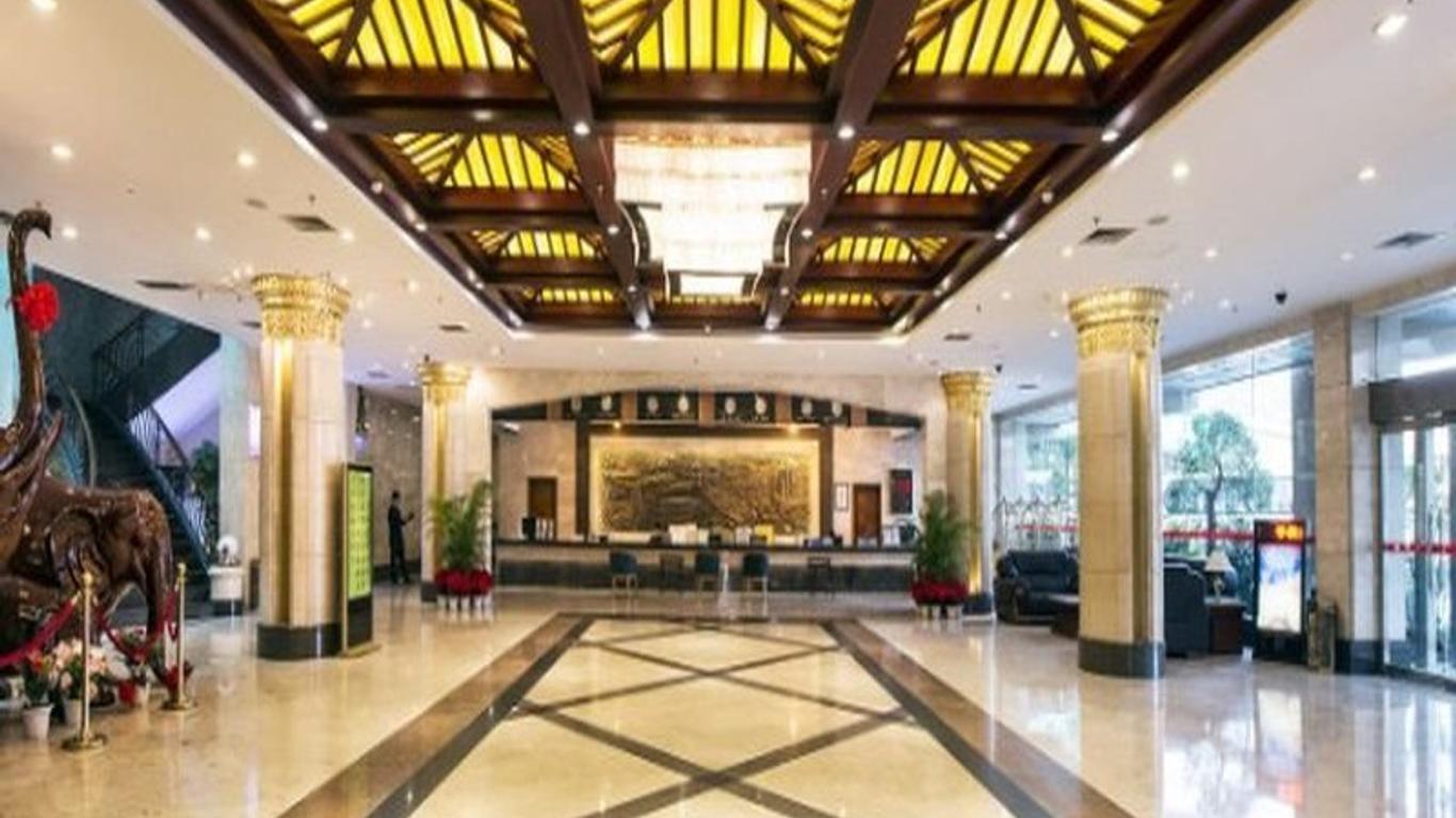 Quanzhou Overseas Chinese Hotel